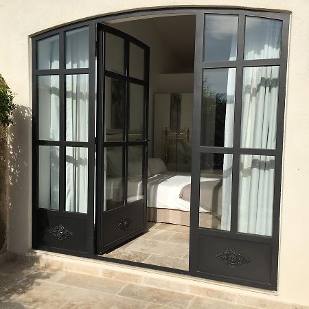 Le Mas Des Lauriers Bed and Breakfast Paradou Εξωτερικό φωτογραφία