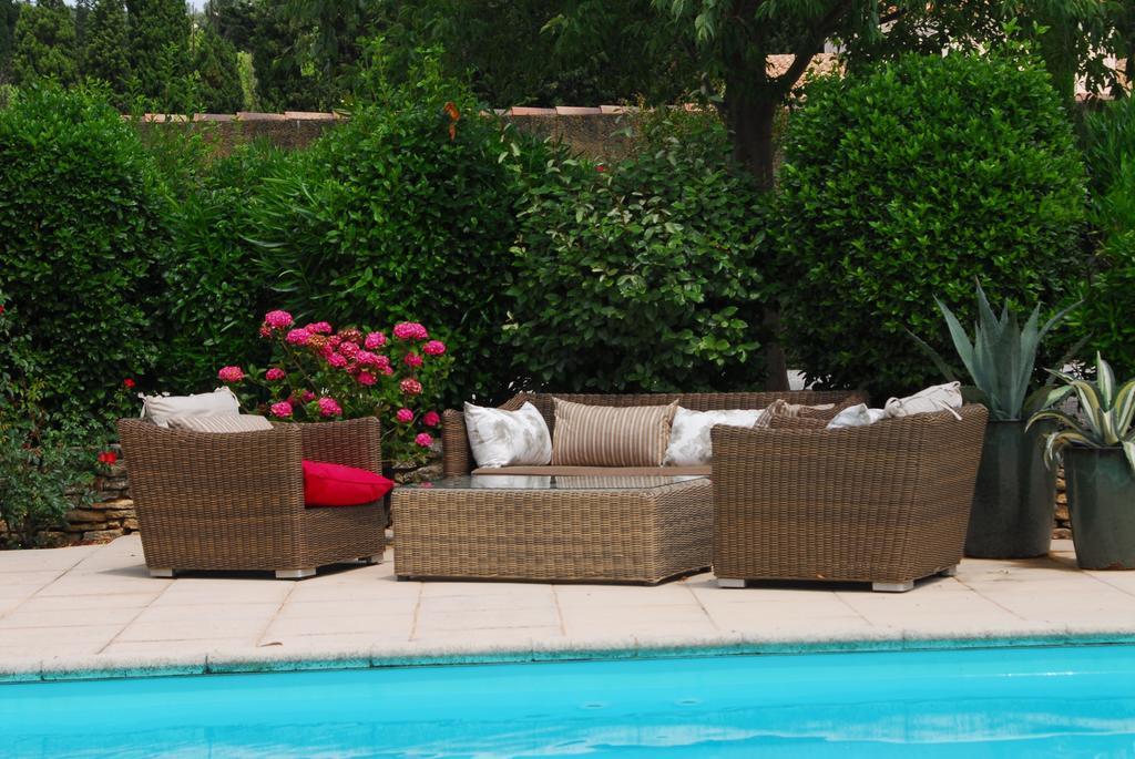 Le Mas Des Lauriers Bed and Breakfast Paradou Εξωτερικό φωτογραφία