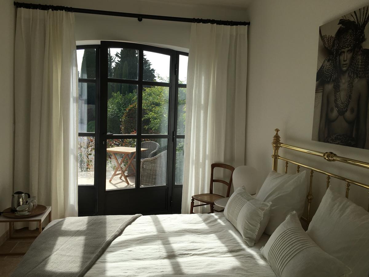 Le Mas Des Lauriers Bed and Breakfast Paradou Εξωτερικό φωτογραφία